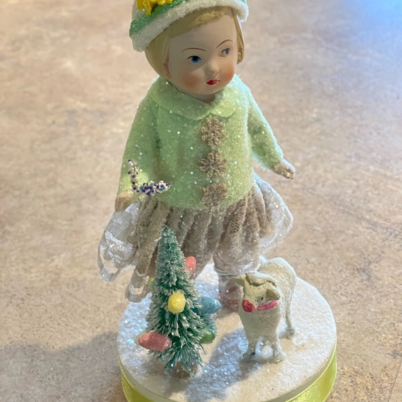 UNIQUE MARGARET HAIRE DESIGNED FOR ESC— SNOWFLAKE GIRL AND LAMB - Picture 9 of 10